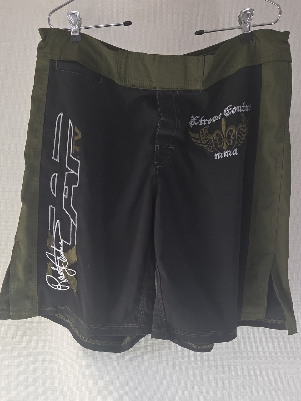 XTREME COUTURE MMA  Shorts